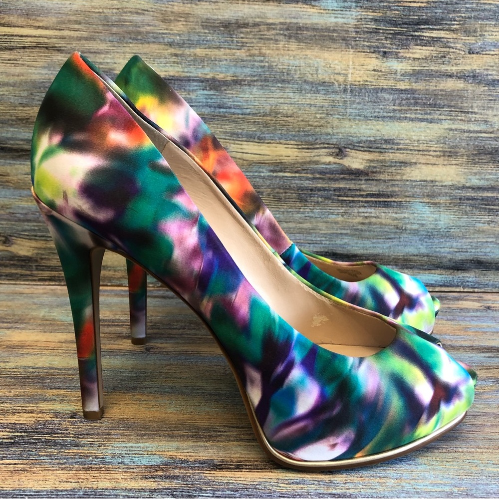 Guess Stilettos Honora3 Peep Toes Multicolor Textile Uppers Women's Size 8.5